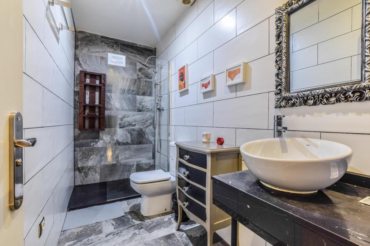 Apartamento Castizo En Madrid Rio Apartment Bagian luar foto